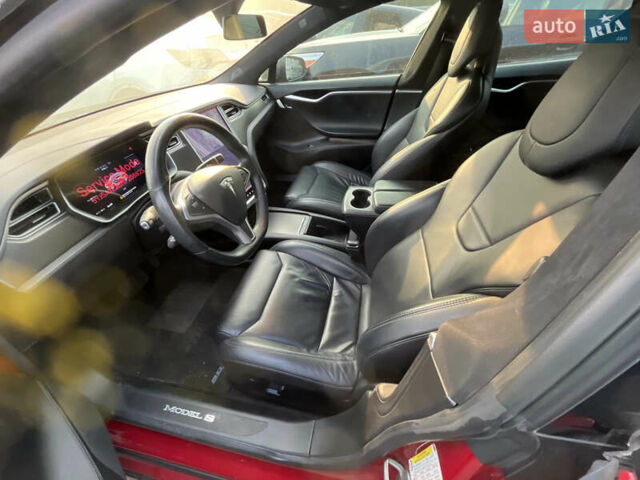 Червоний Тесла Модель С, об'ємом двигуна 0 л та пробігом 87 тис. км за 15250 $, фото 6 на Automoto.ua