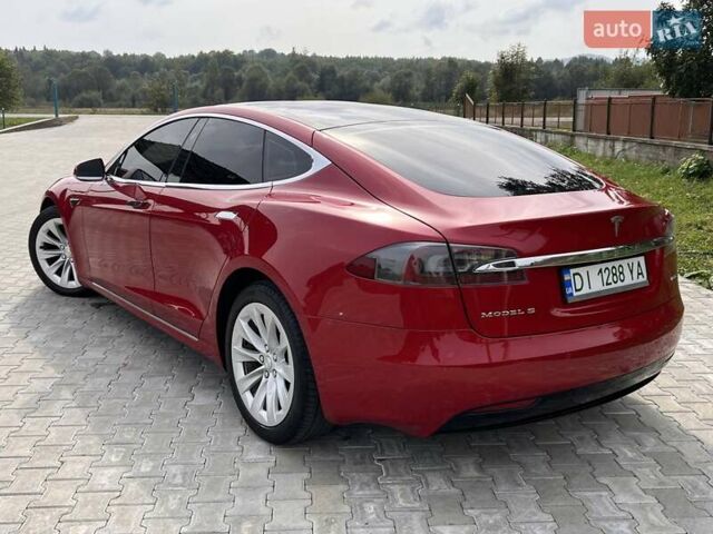 Красный Тесла Модель С, объемом двигателя 0 л и пробегом 100 тыс. км за 21500 $, фото 3 на Automoto.ua