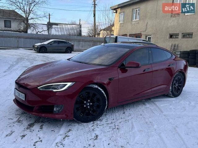 Красный Тесла Модель С, объемом двигателя 0 л и пробегом 113 тыс. км за 21800 $, фото 20 на Automoto.ua