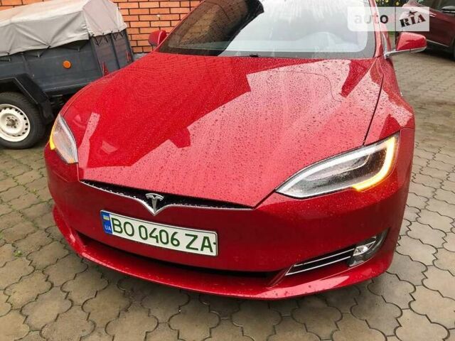 Красный Тесла Модель С, объемом двигателя 0 л и пробегом 130 тыс. км за 28999 $, фото 11 на Automoto.ua