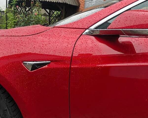 Красный Тесла Модель С, объемом двигателя 0 л и пробегом 130 тыс. км за 28999 $, фото 18 на Automoto.ua