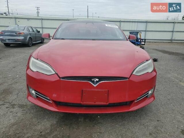 Красный Тесла Модель С, объемом двигателя 0 л и пробегом 125 тыс. км за 6800 $, фото 4 на Automoto.ua