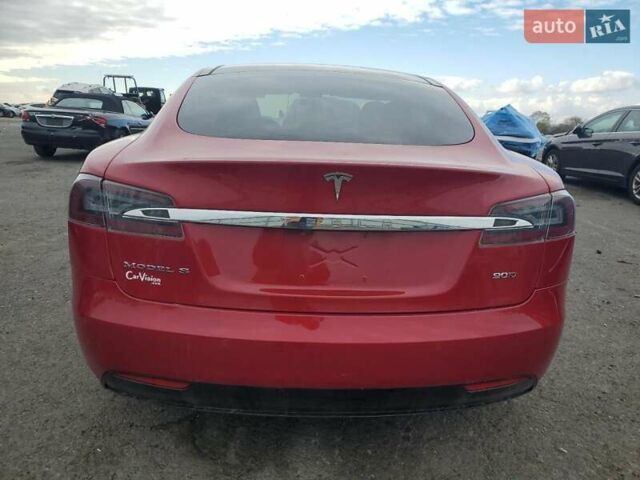 Красный Тесла Модель С, объемом двигателя 0 л и пробегом 125 тыс. км за 6800 $, фото 5 на Automoto.ua