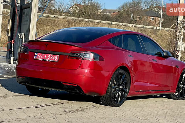 Красный Тесла Модель С, объемом двигателя 0 л и пробегом 87 тыс. км за 16350 $, фото 23 на Automoto.ua