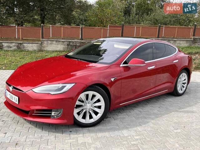 Красный Тесла Модель С, объемом двигателя 0 л и пробегом 100 тыс. км за 21500 $, фото 1 на Automoto.ua