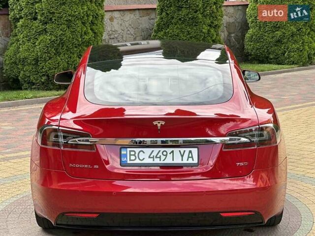 Красный Тесла Модель С, объемом двигателя 0 л и пробегом 56 тыс. км за 23500 $, фото 13 на Automoto.ua