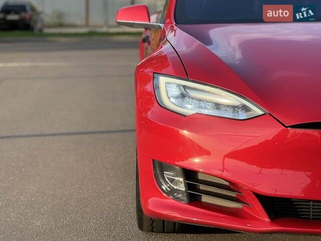 Червоний Тесла Модель С, об'ємом двигуна 0 л та пробігом 147 тис. км за 26500 $, фото 8 на Automoto.ua