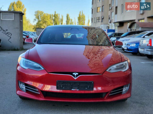 Червоний Тесла Модель С, об'ємом двигуна 0 л та пробігом 160 тис. км за 16700 $, фото 1 на Automoto.ua