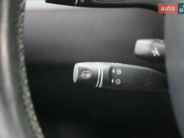 Червоний Тесла Модель С, об'ємом двигуна 0 л та пробігом 172 тис. км за 17000 $, фото 18 на Automoto.ua