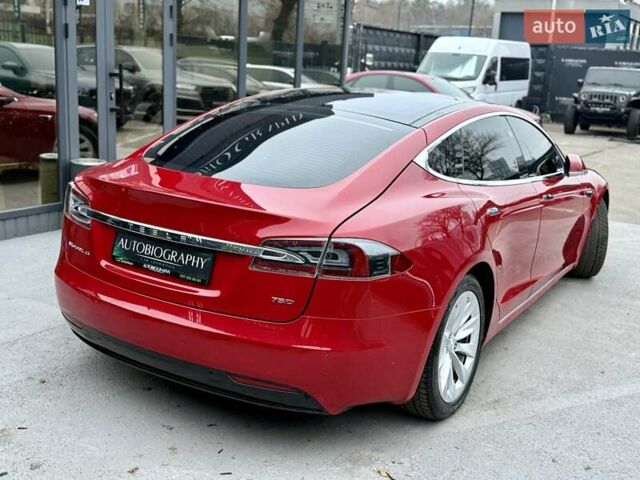 Красный Тесла Модель С, объемом двигателя 0 л и пробегом 79 тыс. км за 17900 $, фото 19 на Automoto.ua