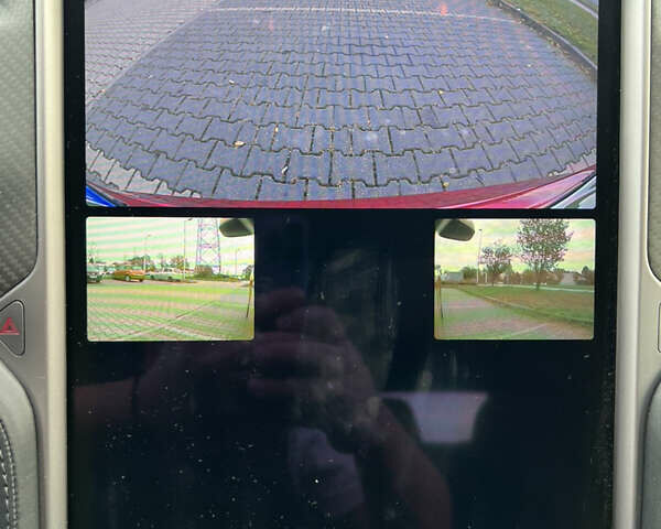 Красный Тесла Модель С, объемом двигателя 0 л и пробегом 98 тыс. км за 29000 $, фото 14 на Automoto.ua