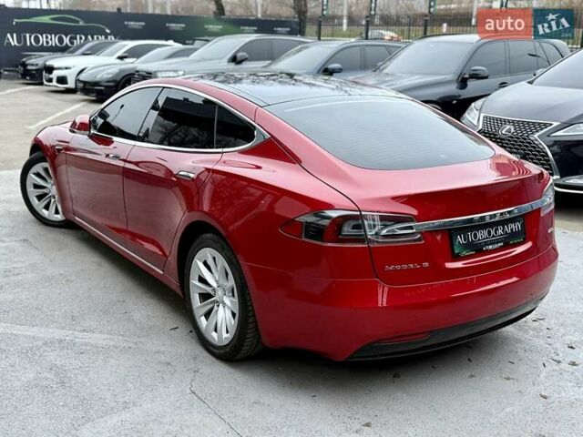Красный Тесла Модель С, объемом двигателя 0 л и пробегом 79 тыс. км за 17900 $, фото 21 на Automoto.ua