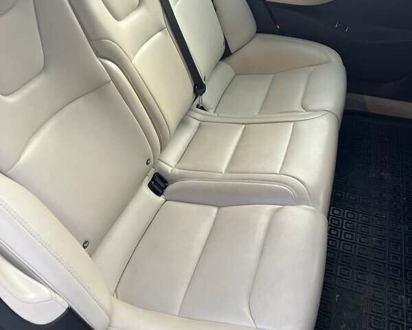 Червоний Тесла Модель С, об'ємом двигуна 0 л та пробігом 253 тис. км за 14900 $, фото 33 на Automoto.ua