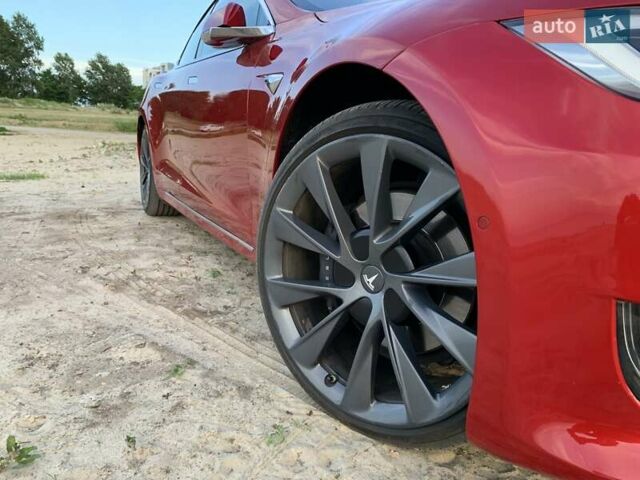 Червоний Тесла Модель С, об'ємом двигуна 0 л та пробігом 97 тис. км за 20500 $, фото 15 на Automoto.ua