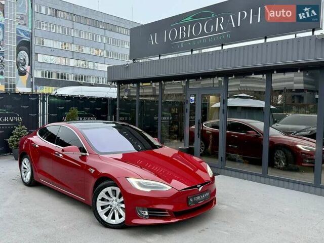 Красный Тесла Модель С, объемом двигателя 0 л и пробегом 79 тыс. км за 17900 $, фото 17 на Automoto.ua