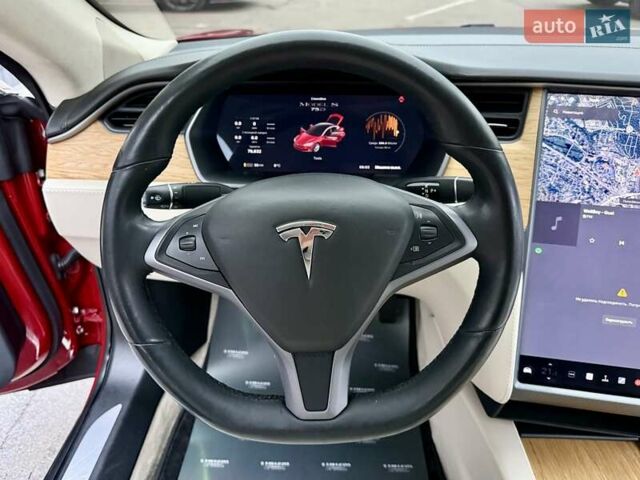 Красный Тесла Модель С, объемом двигателя 0 л и пробегом 79 тыс. км за 17900 $, фото 32 на Automoto.ua