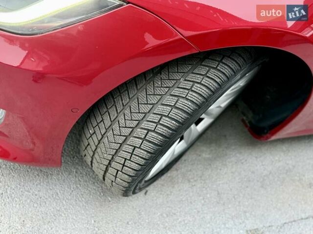 Красный Тесла Модель С, объемом двигателя 0 л и пробегом 79 тыс. км за 17900 $, фото 24 на Automoto.ua