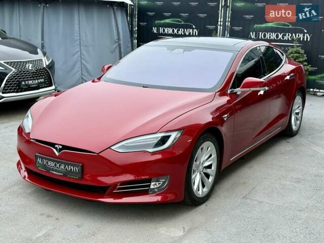 Красный Тесла Модель С, объемом двигателя 0 л и пробегом 79 тыс. км за 17900 $, фото 12 на Automoto.ua