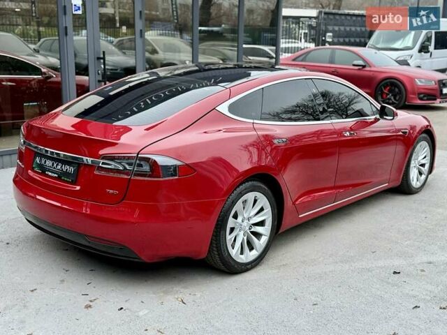 Красный Тесла Модель С, объемом двигателя 0 л и пробегом 79 тыс. км за 17900 $, фото 7 на Automoto.ua