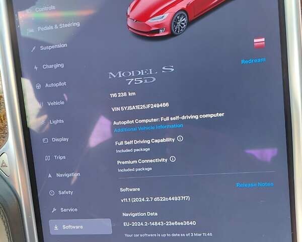 Красный Тесла Модель С, объемом двигателя 0 л и пробегом 150 тыс. км за 20000 $, фото 4 на Automoto.ua