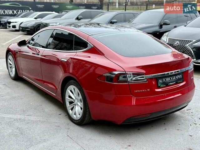 Красный Тесла Модель С, объемом двигателя 0 л и пробегом 79 тыс. км за 17900 $, фото 11 на Automoto.ua