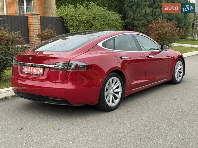 Тесла Модель С 2018 в Киеве на Automoto.ua Красный Тесла Модель С, объемом двигателя 0 л и пробегом 138 тыс. км за 18999 $, фото 1 на Automoto.ua