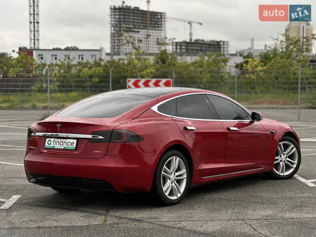 Красный Тесла Модель С, объемом двигателя 0 л и пробегом 78 тыс. км за 27000 $, фото 7 на Automoto.ua