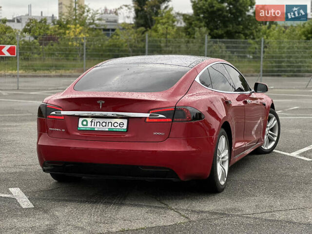 Красный Тесла Модель С, объемом двигателя 0 л и пробегом 78 тыс. км за 27000 $, фото 8 на Automoto.ua