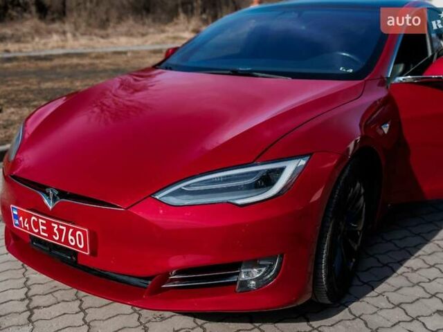 Червоний Тесла Модель С, об'ємом двигуна 0 л та пробігом 150 тис. км за 23500 $, фото 7 на Automoto.ua