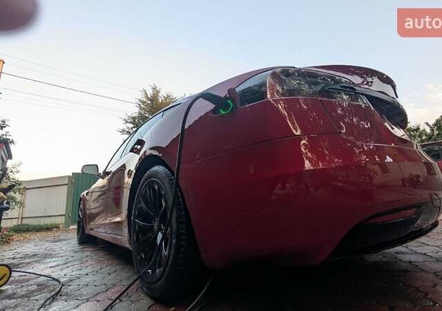 Красный Тесла Модель С, объемом двигателя 0 л и пробегом 150 тыс. км за 38999 $, фото 27 на Automoto.ua