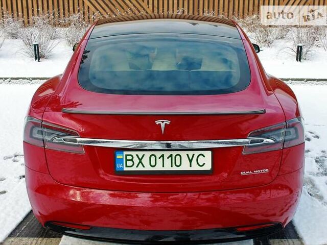 Красный Тесла Модель С, объемом двигателя 0 л и пробегом 27 тыс. км за 61500 $, фото 14 на Automoto.ua