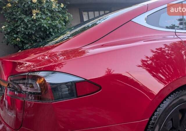 Красный Тесла Модель С, объемом двигателя 0 л и пробегом 150 тыс. км за 38999 $, фото 26 на Automoto.ua