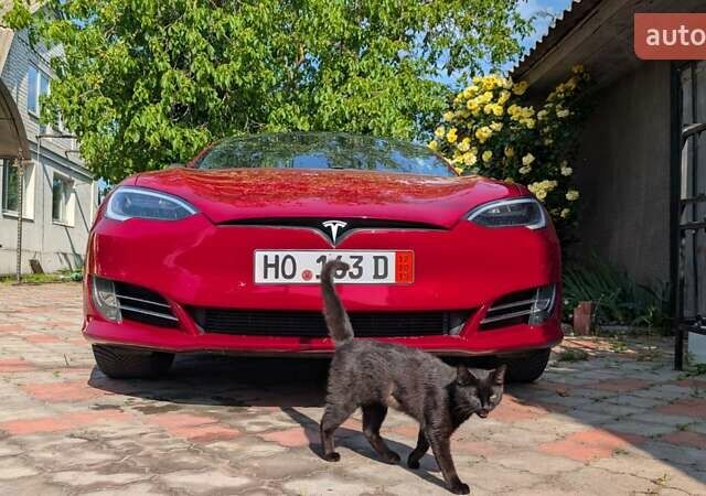 Красный Тесла Модель С, объемом двигателя 0 л и пробегом 150 тыс. км за 38999 $, фото 21 на Automoto.ua