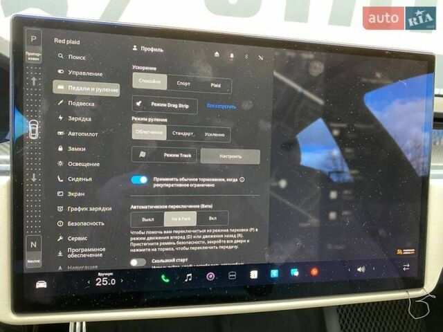 Красный Тесла Модель С, объемом двигателя 0 л и пробегом 16 тыс. км за 49900 $, фото 27 на Automoto.ua