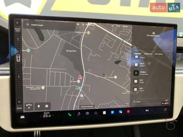 Красный Тесла Модель С, объемом двигателя 0 л и пробегом 16 тыс. км за 49900 $, фото 24 на Automoto.ua