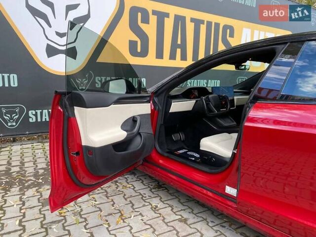 Красный Тесла Модель С, объемом двигателя 0 л и пробегом 16 тыс. км за 49900 $, фото 14 на Automoto.ua