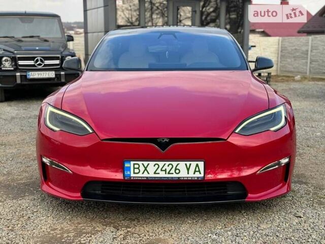 Червоний Тесла Модель С, об'ємом двигуна 0 л та пробігом 11 тис. км за 82000 $, фото 2 на Automoto.ua
