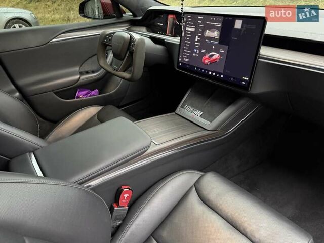 Красный Тесла Модель С, объемом двигателя 0 л и пробегом 37 тыс. км за 45900 $, фото 105 на Automoto.ua