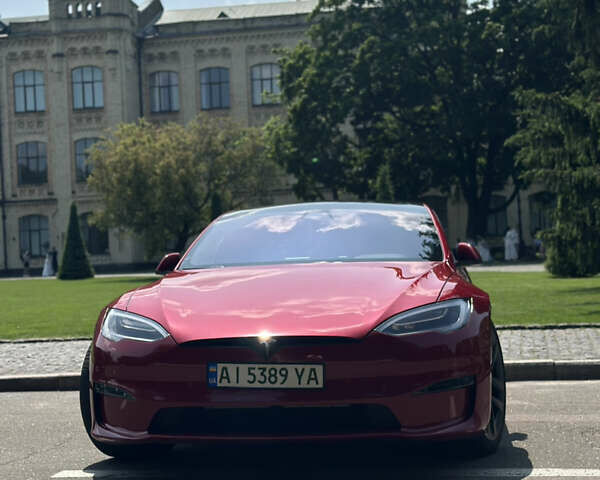 Красный Тесла Модель С, объемом двигателя 0 л и пробегом 56 тыс. км за 44100 $, фото 2 на Automoto.ua