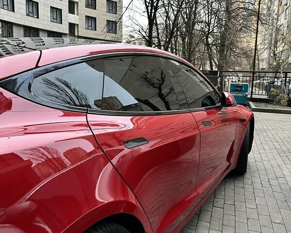 Червоний Тесла Модель С, об'ємом двигуна 0 л та пробігом 60 тис. км за 44000 $, фото 4 на Automoto.ua