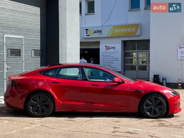 Красный Тесла Модель С, объемом двигателя 0 л и пробегом 86 тыс. км за 52999 $, фото 9 на Automoto.ua