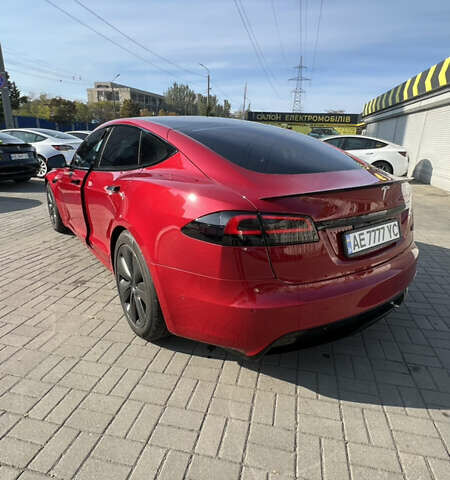Червоний Тесла Модель С, об'ємом двигуна 0 л та пробігом 15 тис. км за 40000 $, фото 23 на Automoto.ua