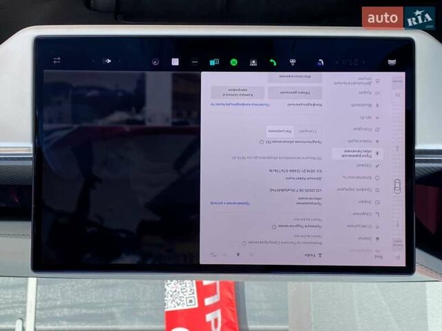 Красный Тесла Модель С, объемом двигателя 0 л и пробегом 86 тыс. км за 52999 $, фото 22 на Automoto.ua