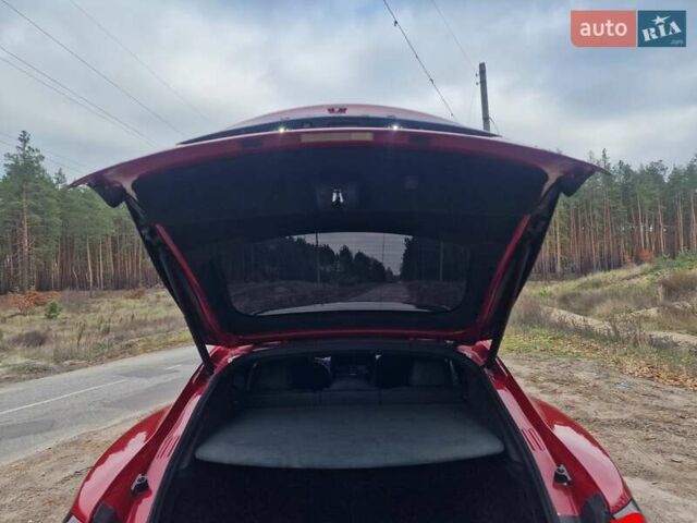 Красный Тесла Модель С, объемом двигателя 0 л и пробегом 56 тыс. км за 36500 $, фото 12 на Automoto.ua