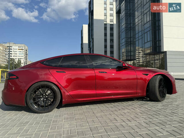 Червоний Тесла Модель С, об'ємом двигуна 0 л та пробігом 15 тис. км за 53500 $, фото 4 на Automoto.ua