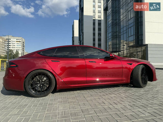 Червоний Тесла Модель С, об'ємом двигуна 0 л та пробігом 15 тис. км за 53500 $, фото 3 на Automoto.ua