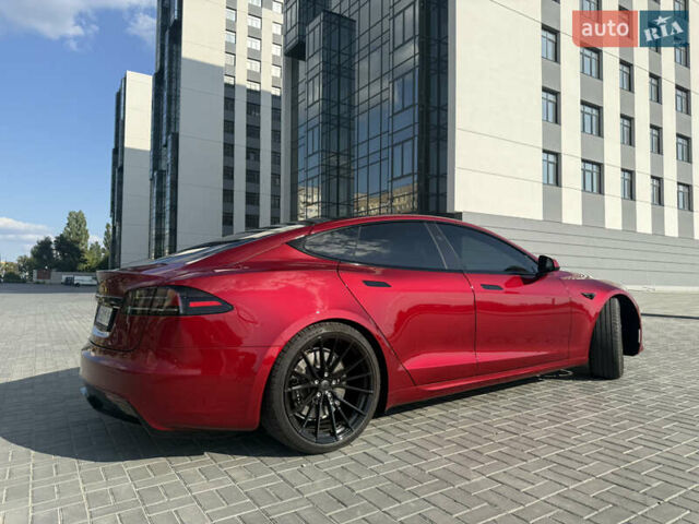 Червоний Тесла Модель С, об'ємом двигуна 0 л та пробігом 15 тис. км за 53500 $, фото 2 на Automoto.ua