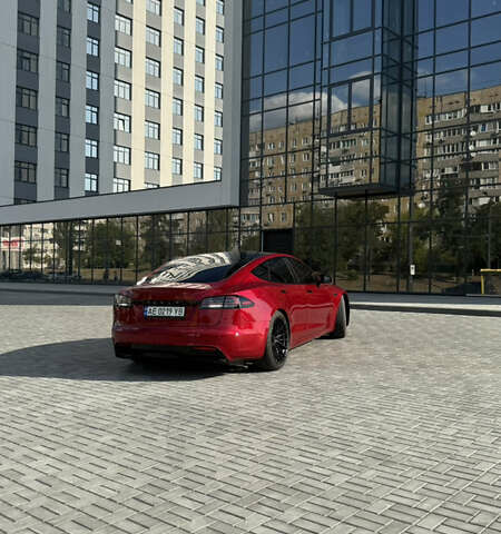 Червоний Тесла Модель С, об'ємом двигуна 0 л та пробігом 15 тис. км за 53500 $, фото 21 на Automoto.ua