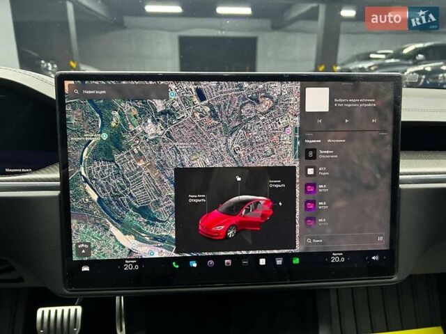 Красный Тесла Модель С, объемом двигателя 0 л и пробегом 6 тыс. км за 72000 $, фото 11 на Automoto.ua