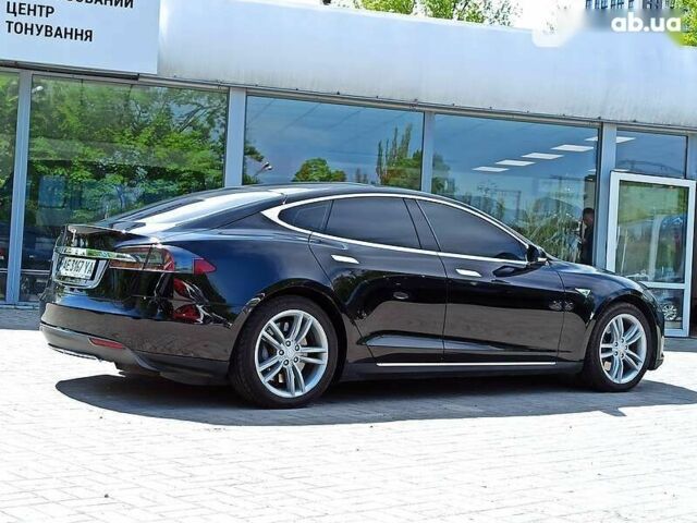 Тесла Модель С, об'ємом двигуна 0 л та пробігом 88 тис. км за 25450 $, фото 6 на Automoto.ua